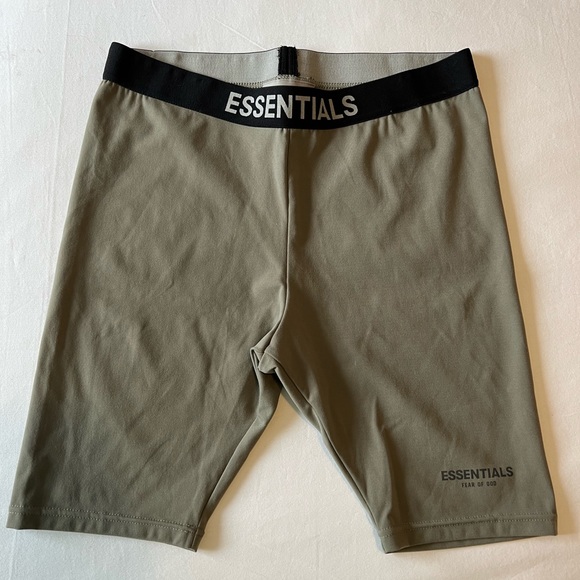 Fear Of God Essentials | Logo-Detailed Stretch-Jersey Shorts | Size: M - Picture 2 of 6